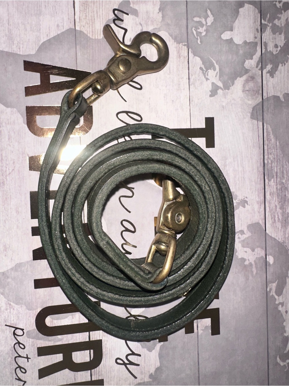 Rare Vintage Coach Station in Olive! - Picture 9 of 11